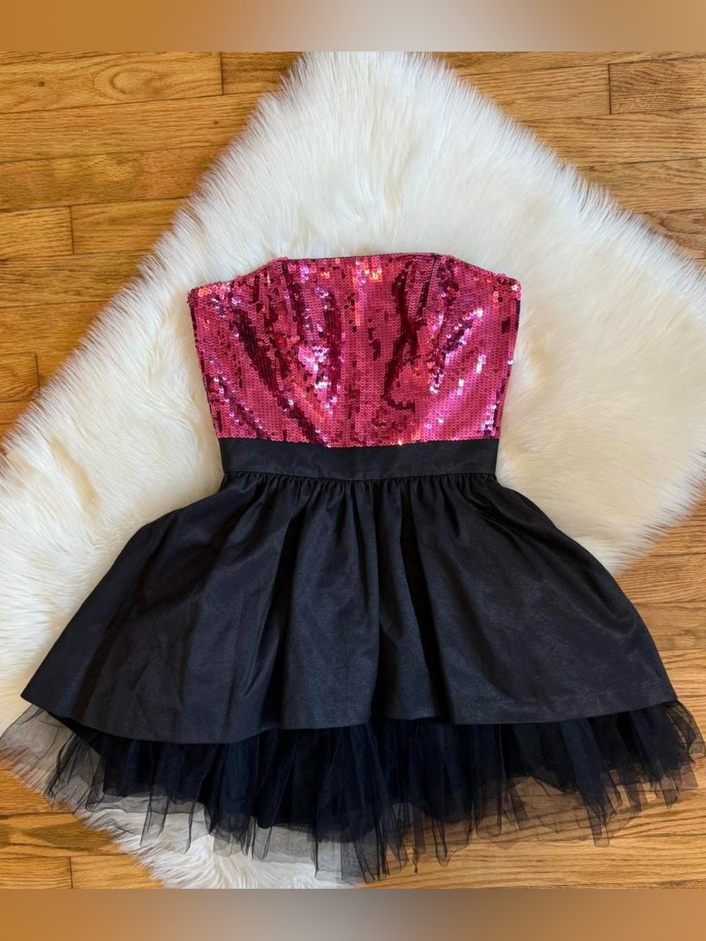 Y2k Betsey Johnson sequined prom mini dress